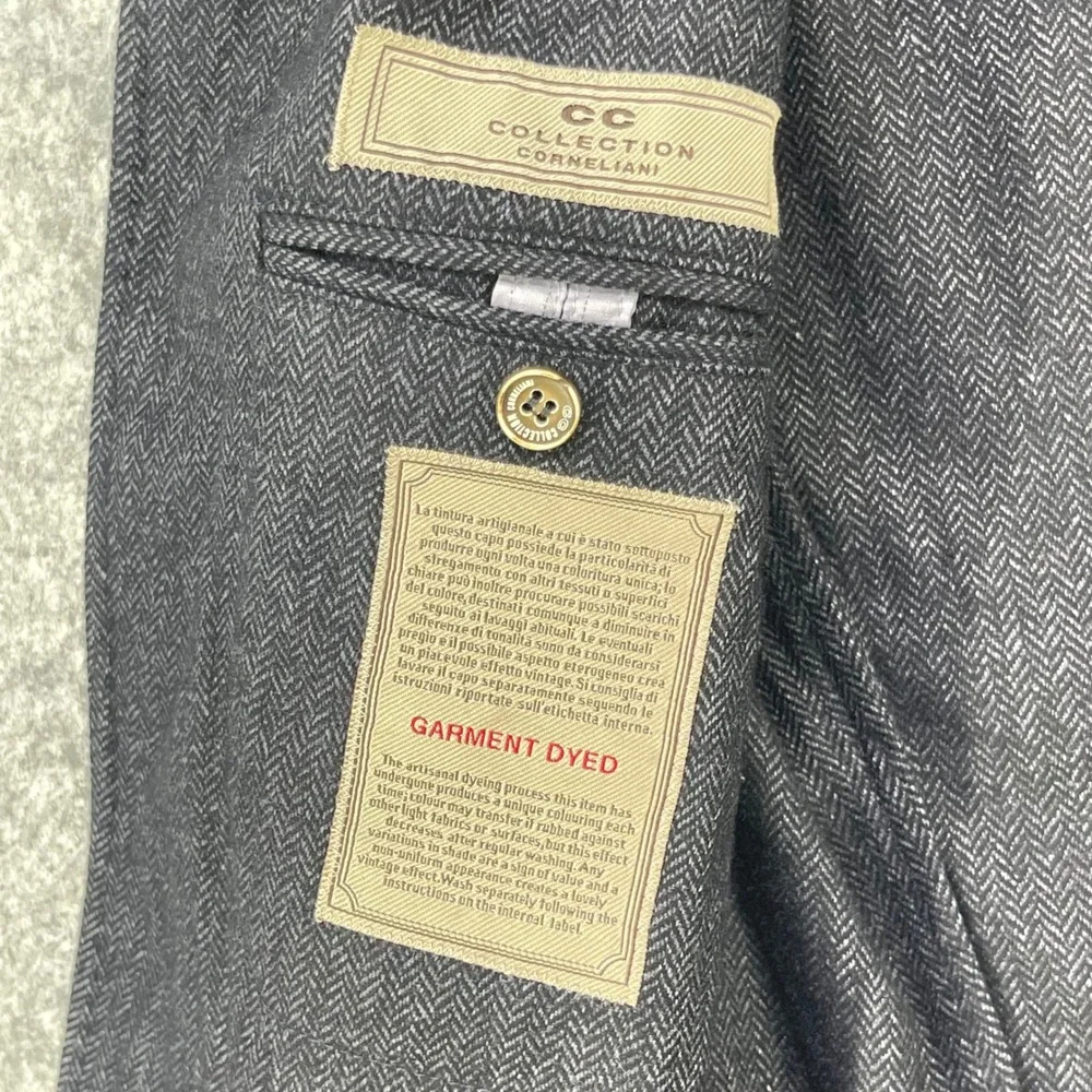 Corneliani CC Collection Blazer Men US 40R EU50 Gray Herringbone Wool Blend Coat